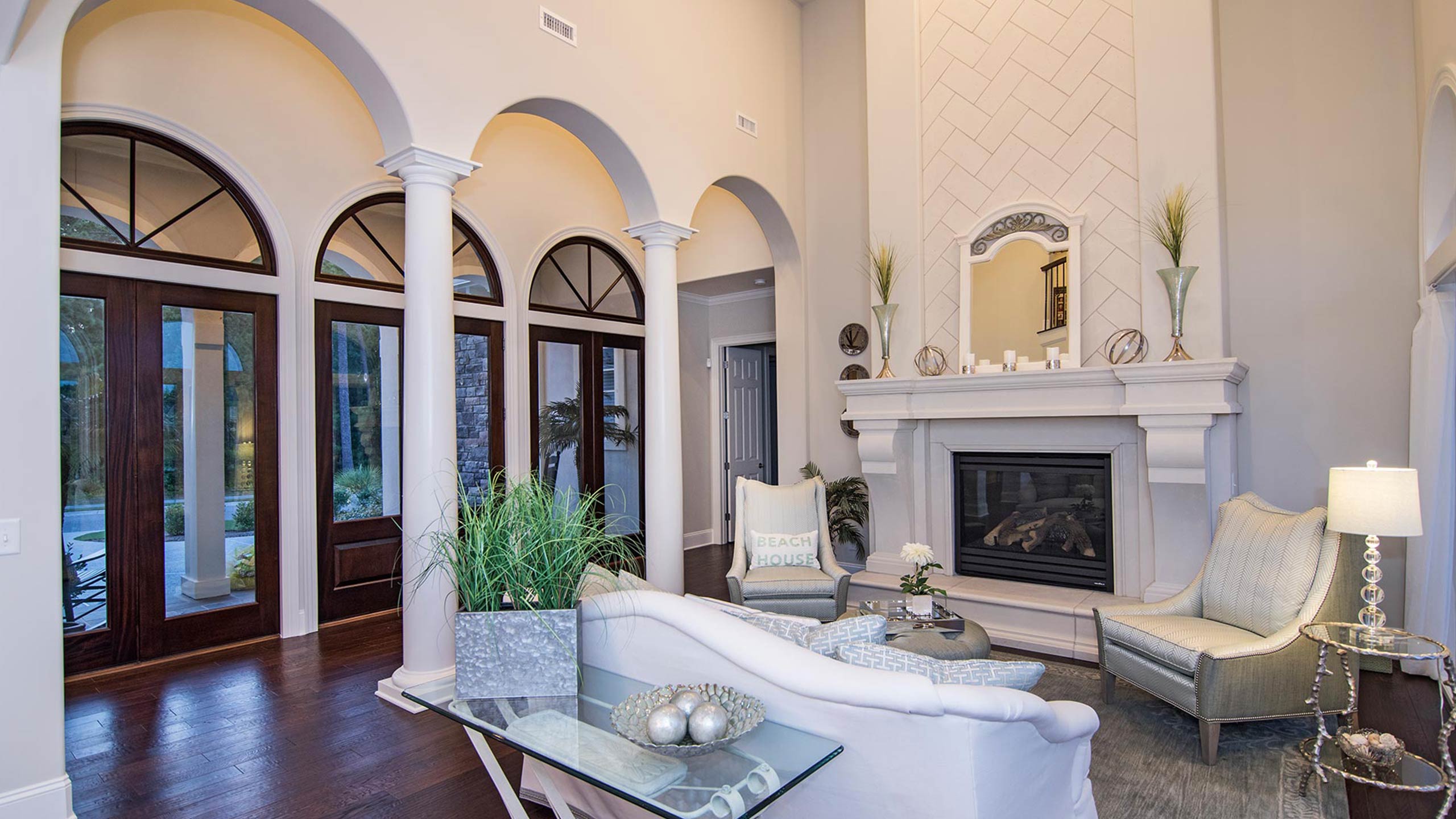 Interior Decoration Entry