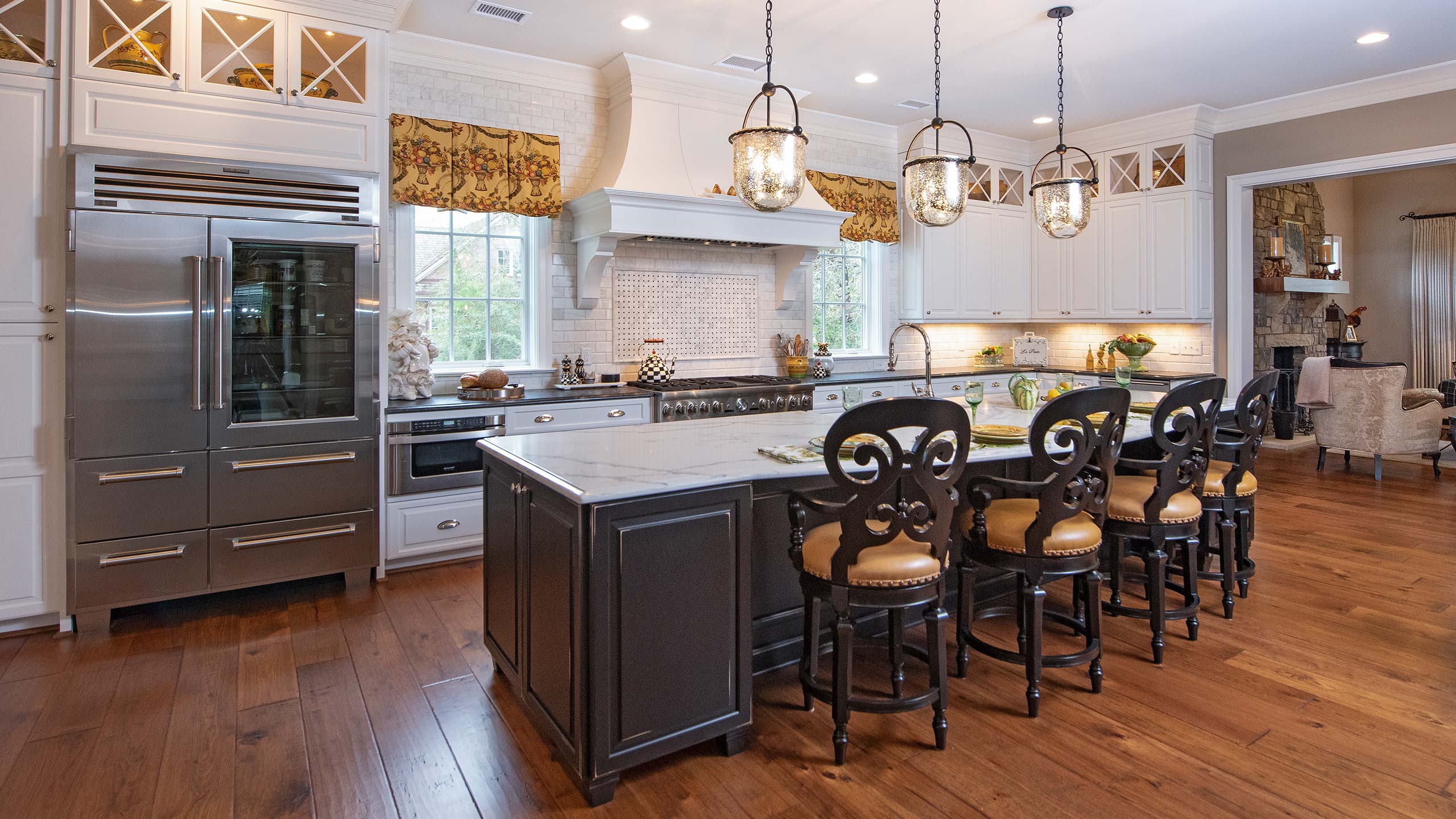 Kitchen Interior Dining